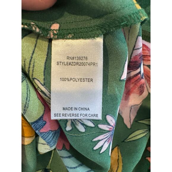 DR2 Green Floral Ruffle Sleeve Blouse Women’s Small V Neck Top Summer - Picture 5 of 10